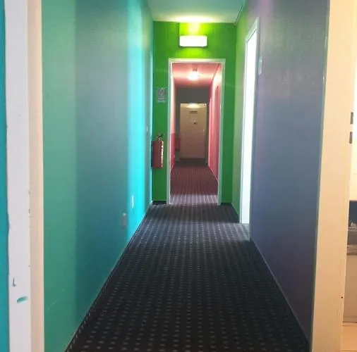 Isas Hostel Berlin